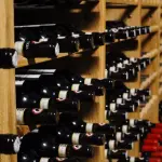 La Strada del Vino dell’Alto Adige: guida ai 70 km tra vigneti, cantine e borghi da Nalles a Salorno