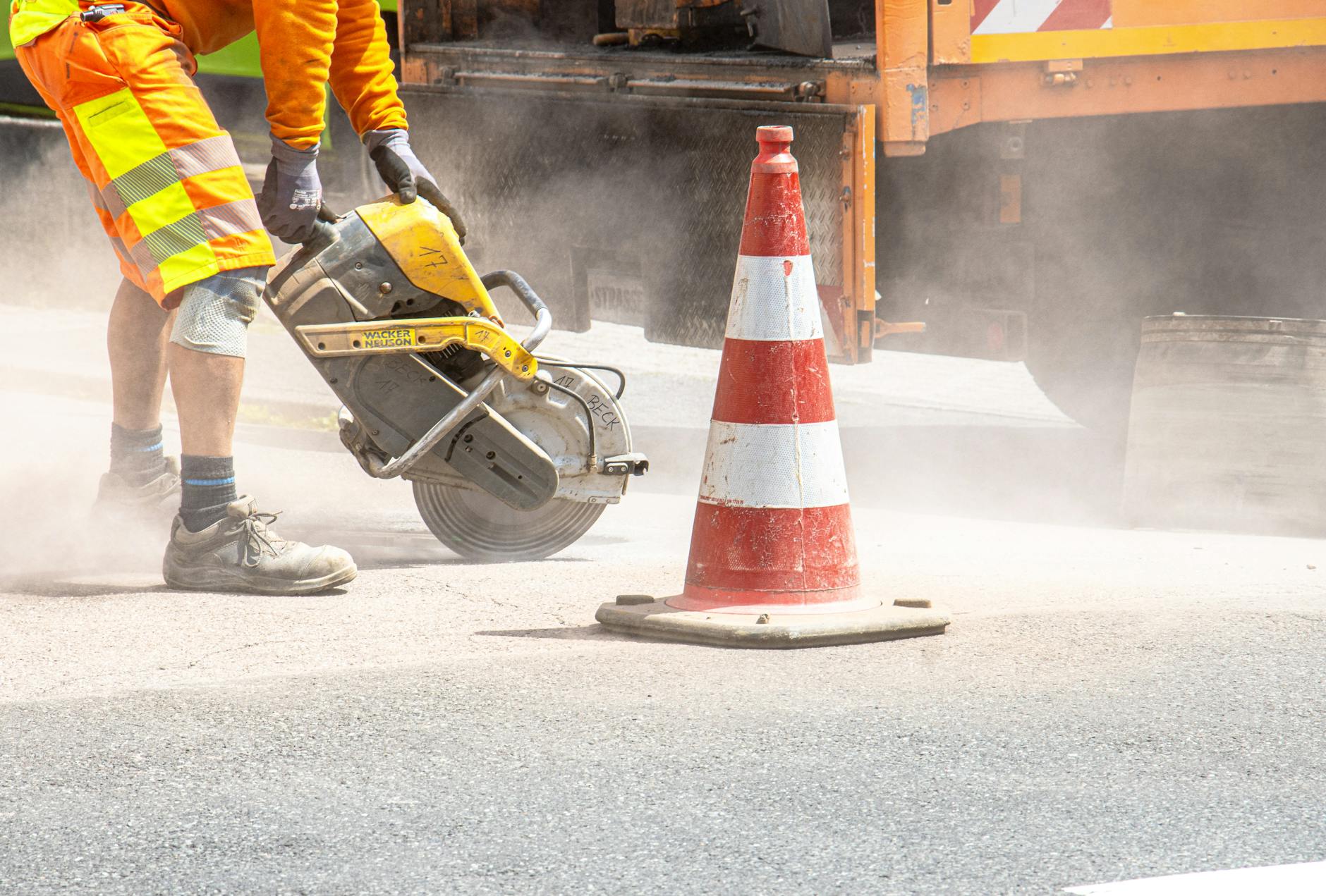 Bolzano, via Laurin chiusa per il teleriscaldamento
