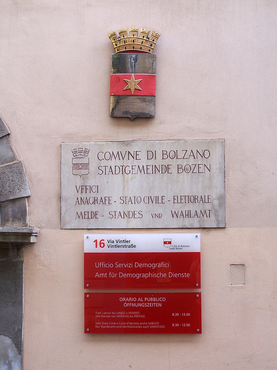 Bolzano, apertura straordinaria dello sportello CIE in via Vintler