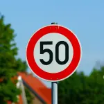 Bolzano aggiorna le regole sulla qualità dell’aria: esenzioni per veicoli storici e camper